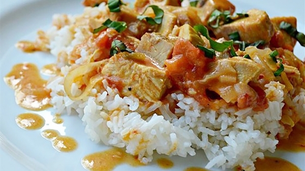 Курица карри в кокосовом молоке