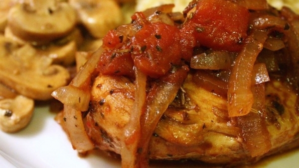 Тушеная бальзамическая курица