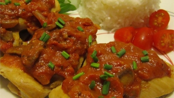 Индийская курица в томатах